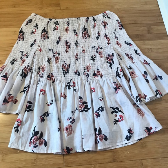 Ivanka Trump off-shoulder blouse small